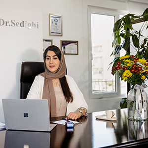 دکتر الهه صدیقی