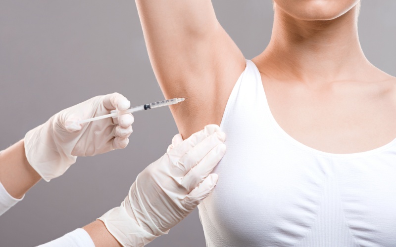 تزریق بوتاکس زیر بغل